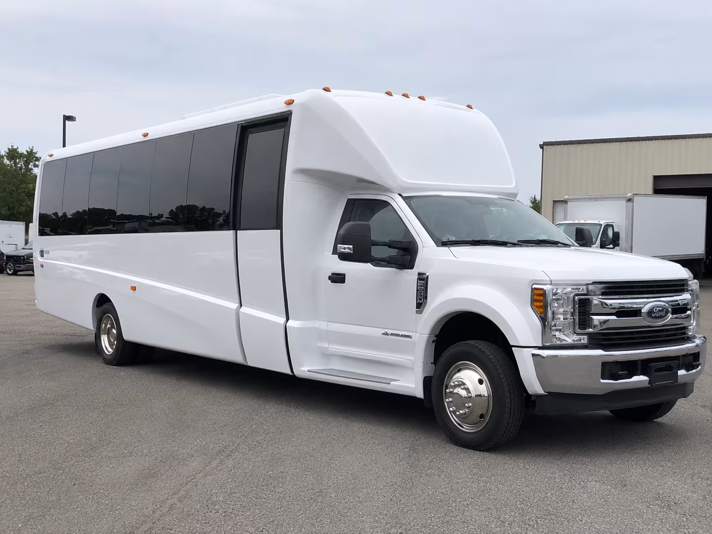 charter buses for santa fe s ski resorts and outdoor events