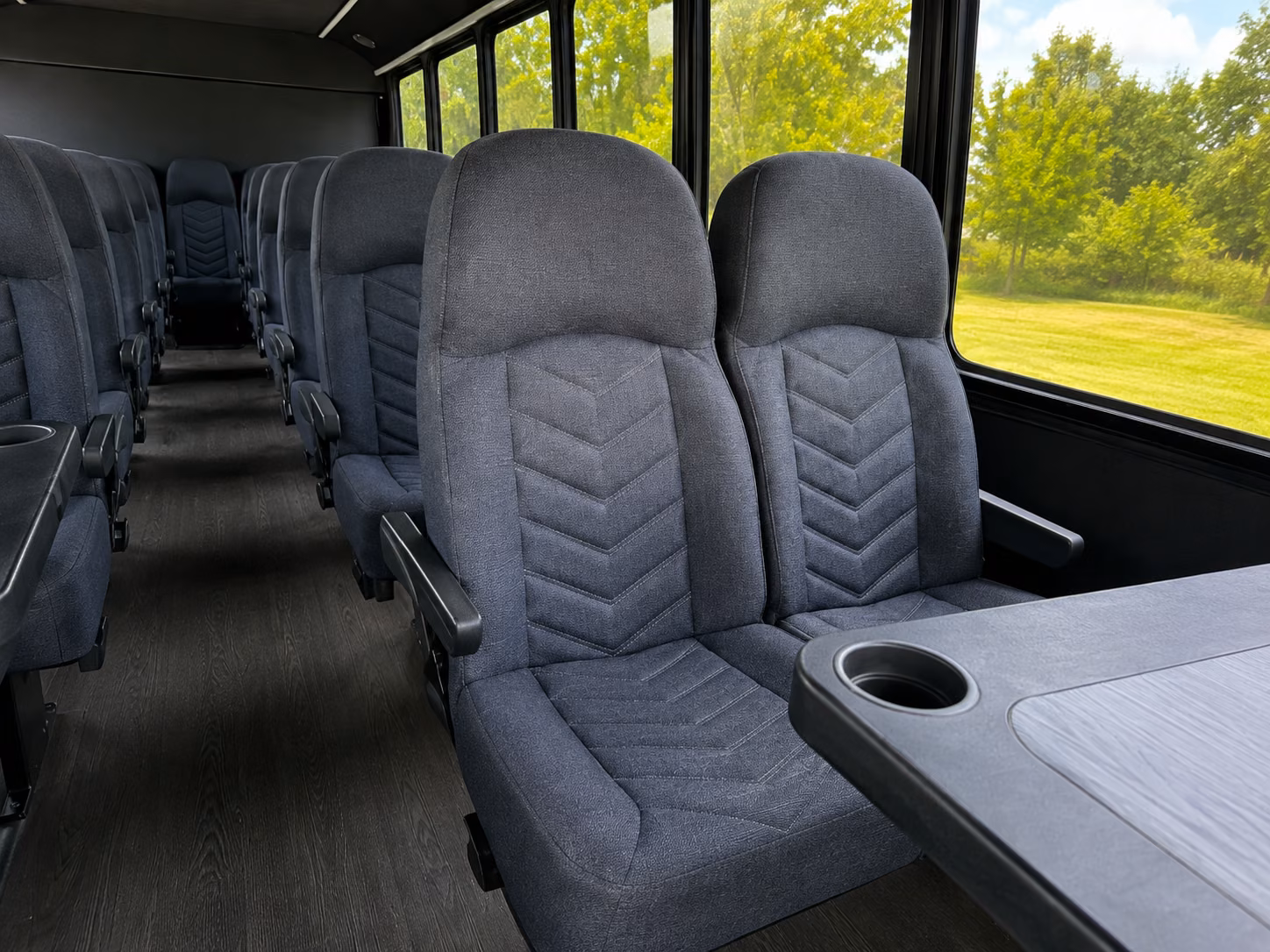 santa fe 15 passenger minibus inside