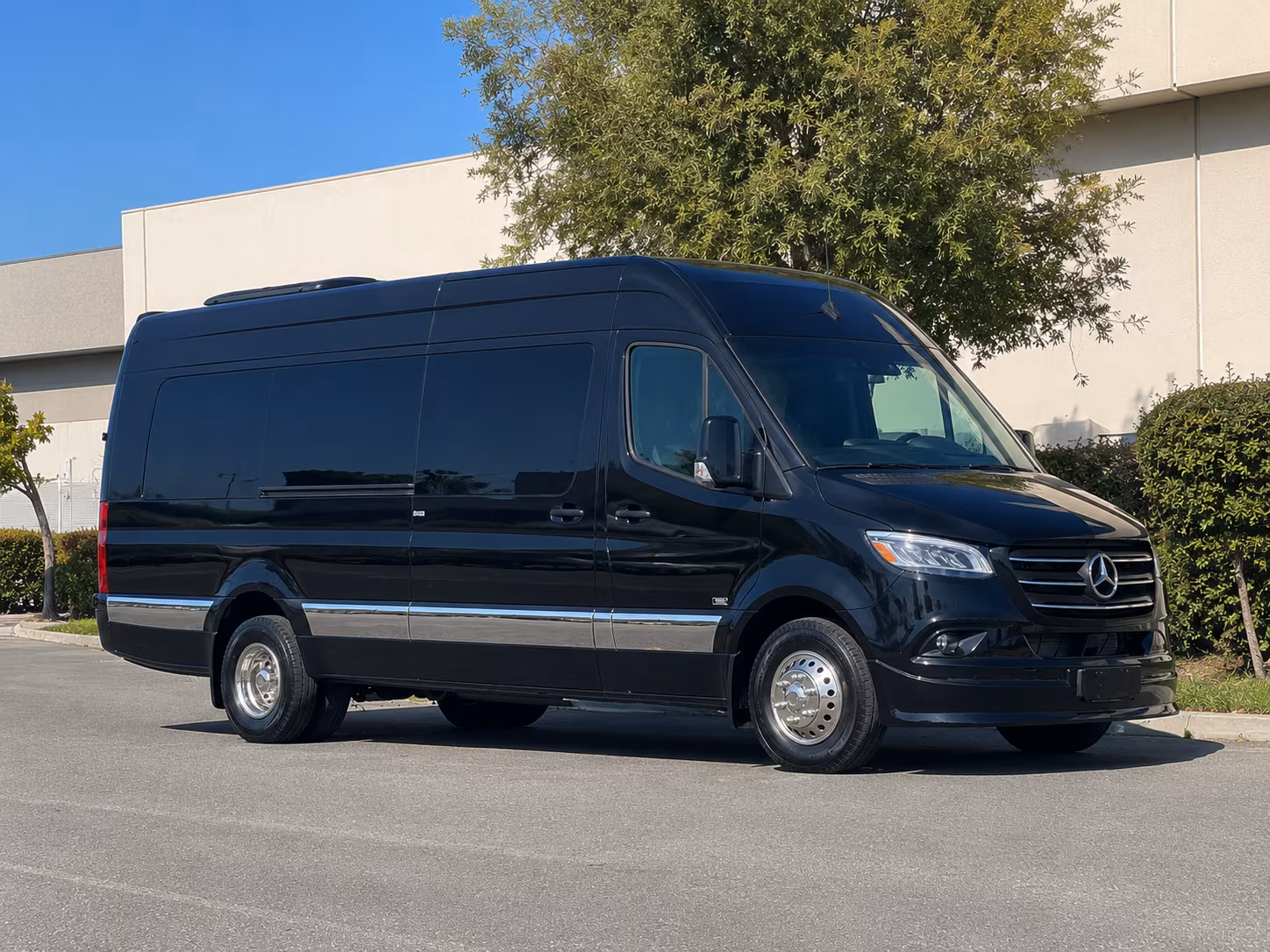 santa fe corporate event transportation onboard seating
