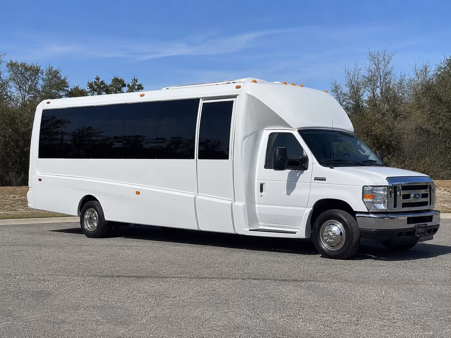 santa fe holiday party bus rental