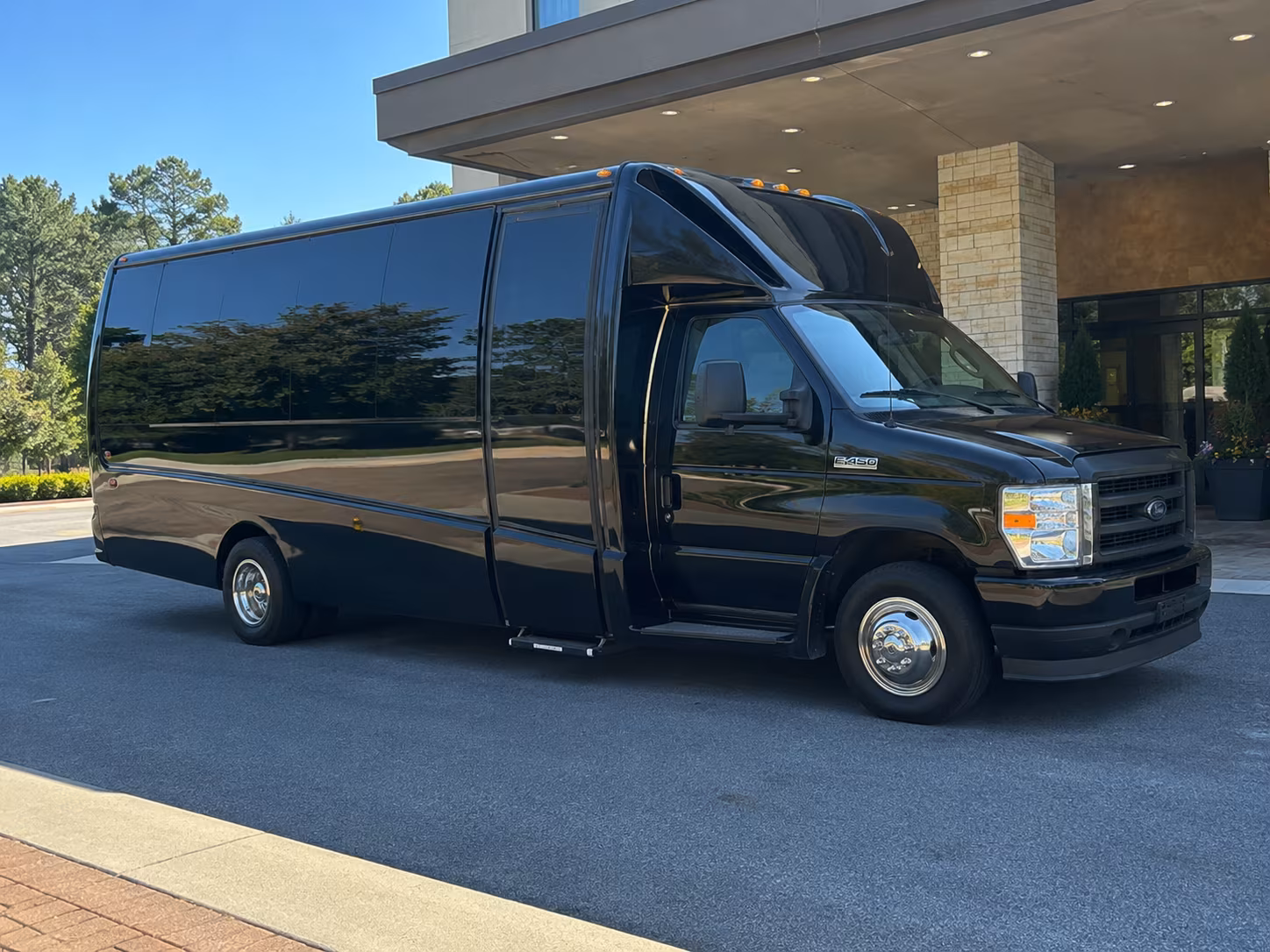 senior and accessibility focused church bus rentals in santa fe