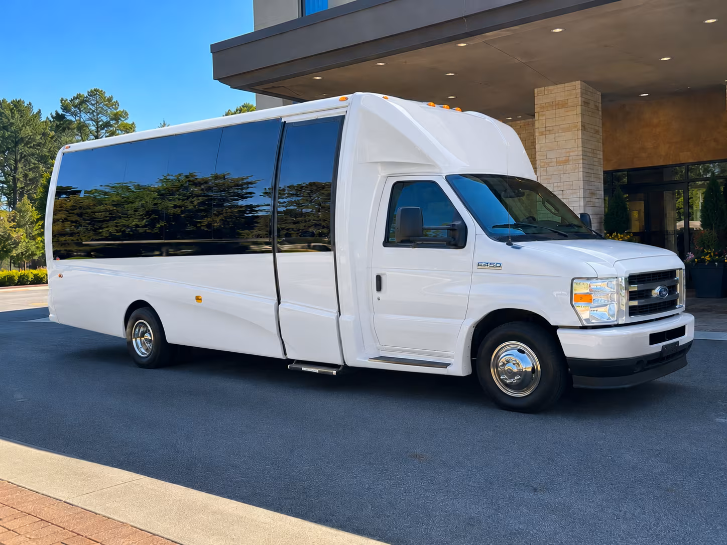 shuttle buses to santa fe bandstand and summer festival events